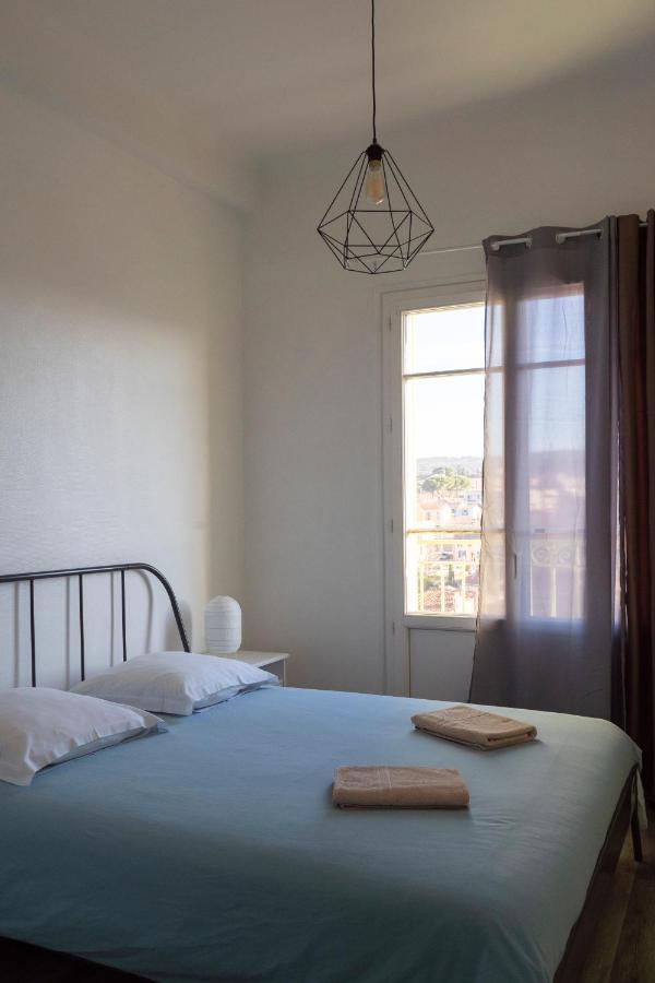 Le Panoramique Salonais Appartement Buitenkant foto